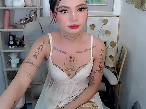 JasmineHiller webcam