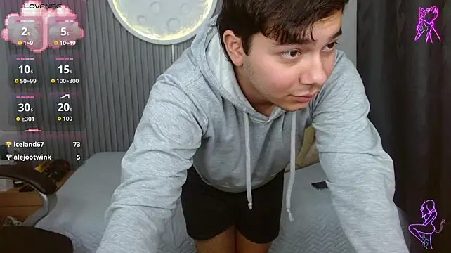 Julian_Smith21 webcam