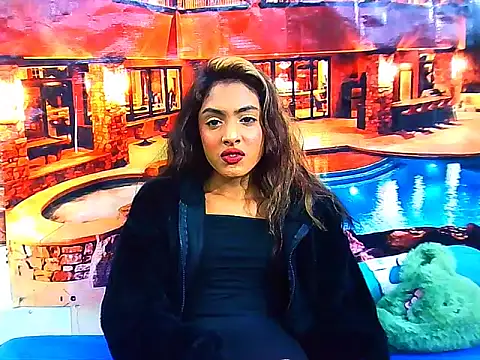 IndianPretty14u2Luv webcam