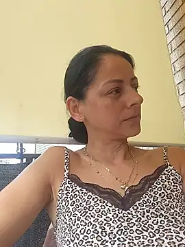 bruneta_sexy23