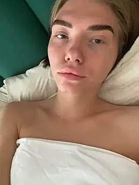 Lisaaa_Alisa
