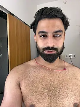 Royalboy_03 live cam on StripChat