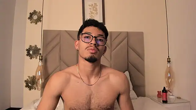 Jaxon_Carter live cam on StripChat