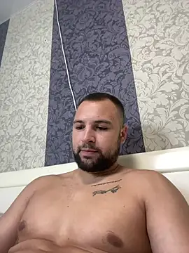 liam_studd live cam on StripChat
