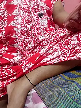 Cute-Swewty live cam on StripChat