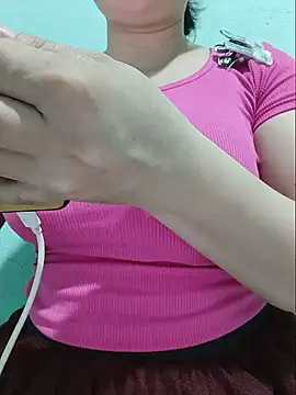 Shine_Mai