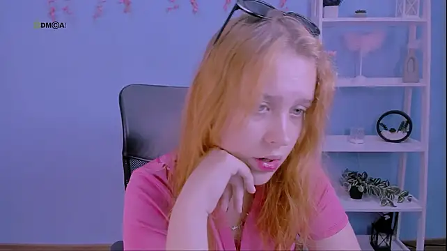 roxy_starr_ live cam on StripChat