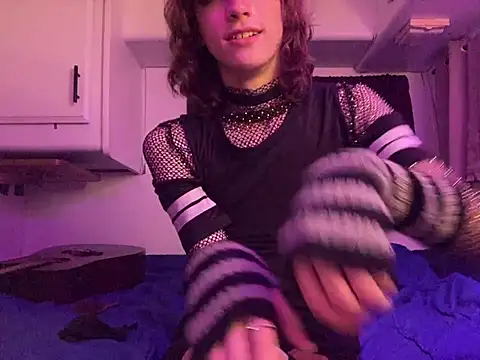 Vivian18 webcam