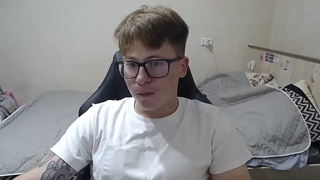 Maxxxgayboy