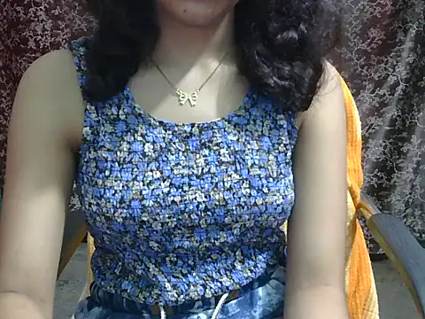 Adorable_Ayesha live cam on StripChat