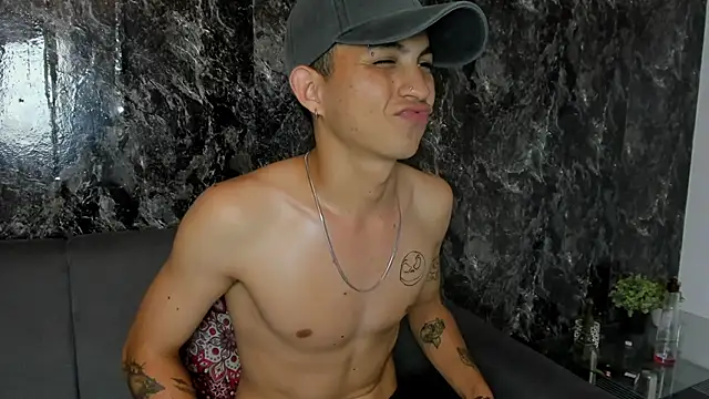 cameron_lux77