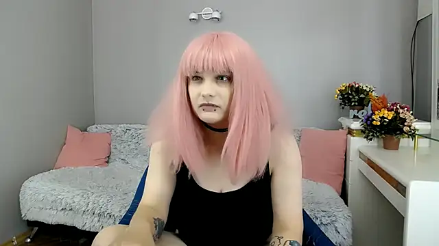 Estheri live cam on StripChat