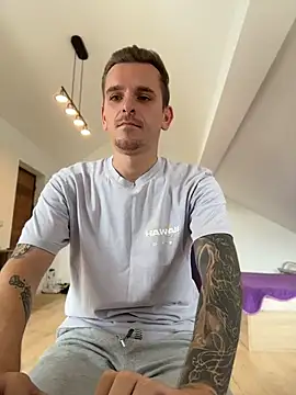 huge_cock22cm (Ask my age) - Ler's have fun!