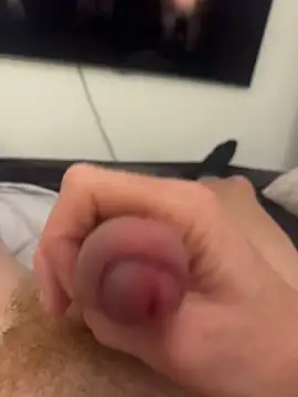 gayginger86 (Ask my age) - Tell me where to cum