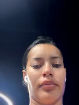 Risky_Workouts Live Webcam on Stripchat