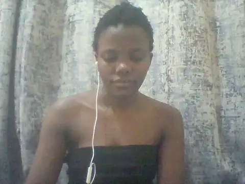 tina_2030 webcam