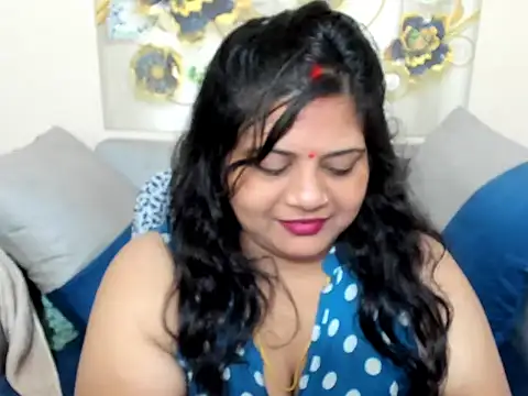 misssoniya3 live cam on StripChat