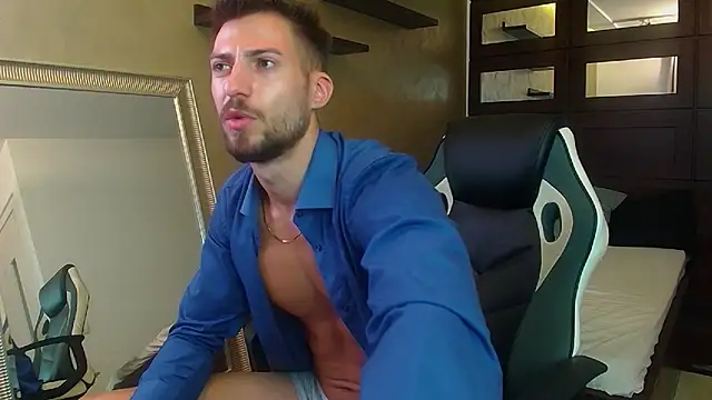 felixrook (M young) - Naked flex show!