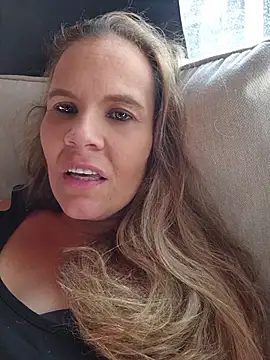 joyceandfriends (F milf) - Dildo fuck