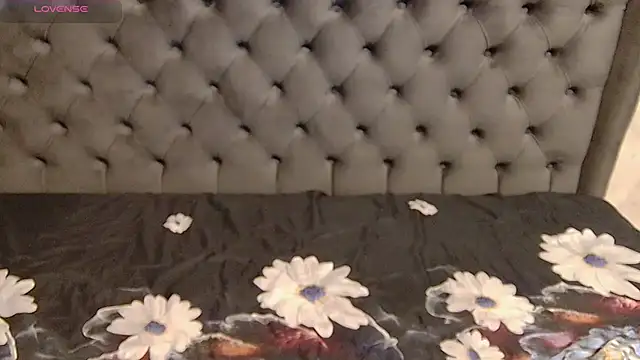 _Mari____ webcam