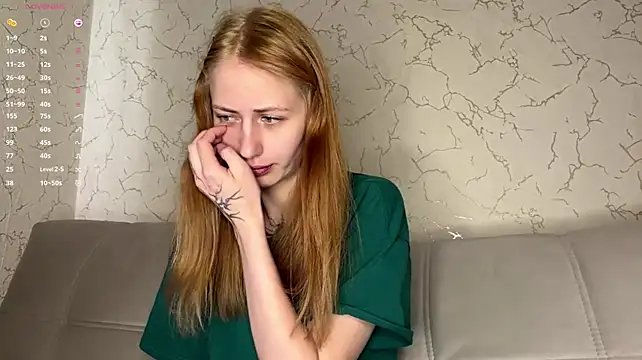 BlondeBun live cam on StripChat