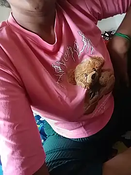 umathamil live cam on StripChat