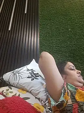 SHANVII live cam on StripChat