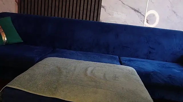 AryaGold live cam on StripChat
