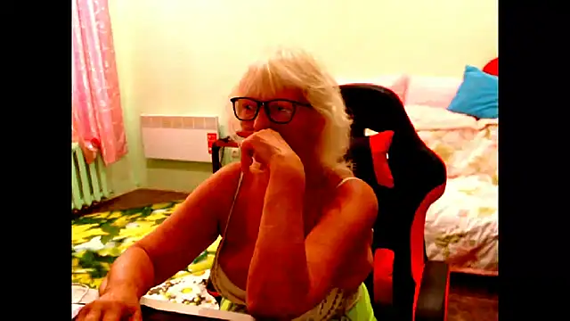 Natali7634 live cam on StripChat