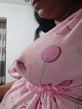 tharu_sweet webcam