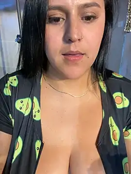 katleya_lewiis live sex cam