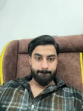 Royalboy_03's live cam