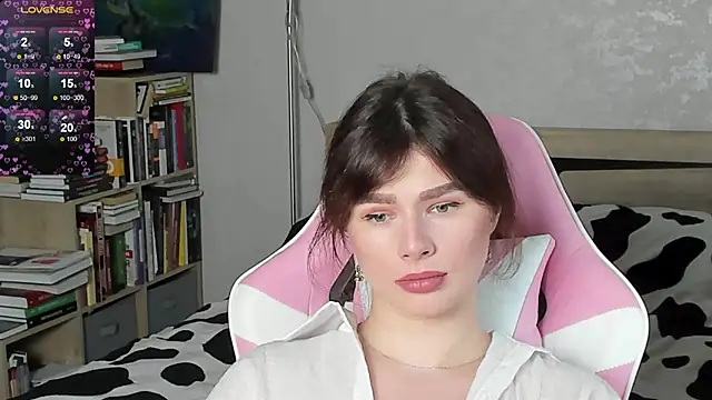 bbJ_one live cam on StripChat