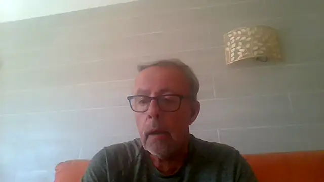 tuggy59 live cam on StripChat