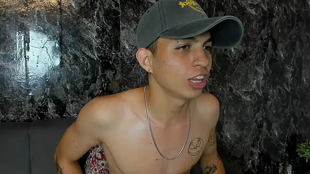 cameron_lux77