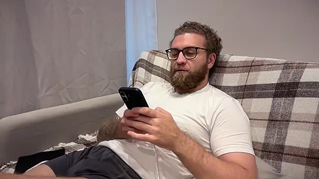 Bear_bear_ live cam on StripChat