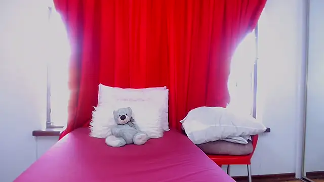 SexyBustyBoobs live sex cam