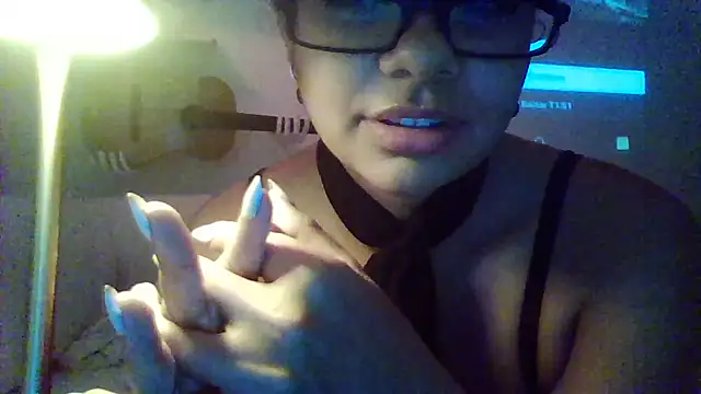 sarmidai live cam on StripChat