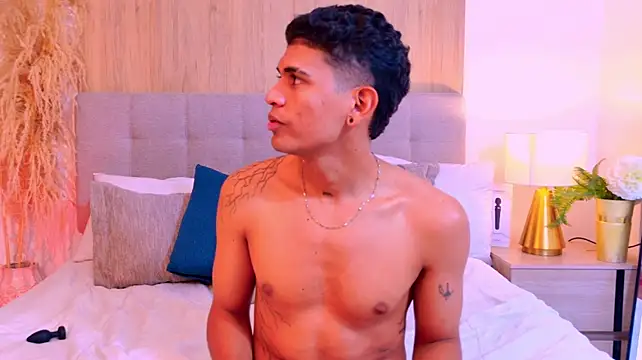 roseanddominic (F young) - tits bounce naked