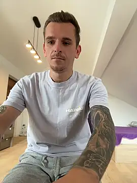 Huge_cock22cm avatar