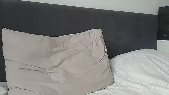 your_andy live cam on StripChat