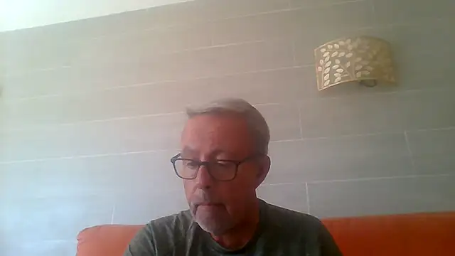 tuggy59 live cam on StripChat