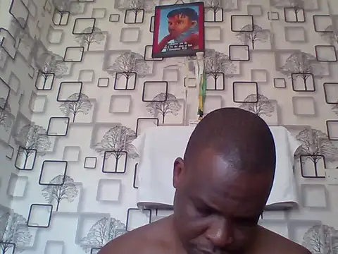Chumba_001 live cam on StripChat
