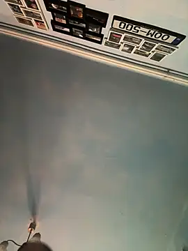 zozo971008 live sex cam