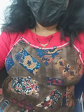 Zaara-Rose live cam on StripChat