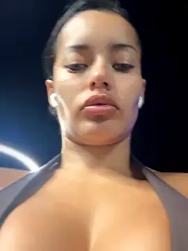 Risky_Workouts webcam