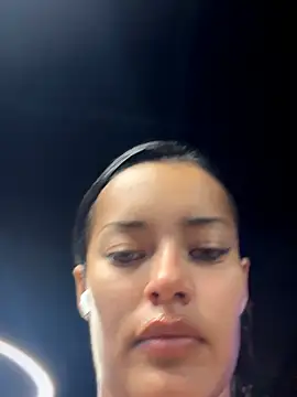 Risky_Workouts Live Webcam on Stripchat