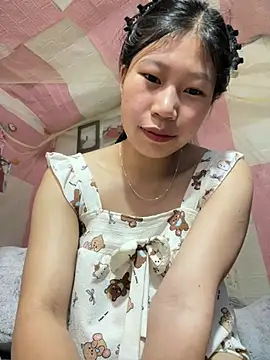 Spying_bird live cam model
