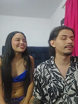 17sentidos (Ask my age) - show ass + spanks ass 🥵😈