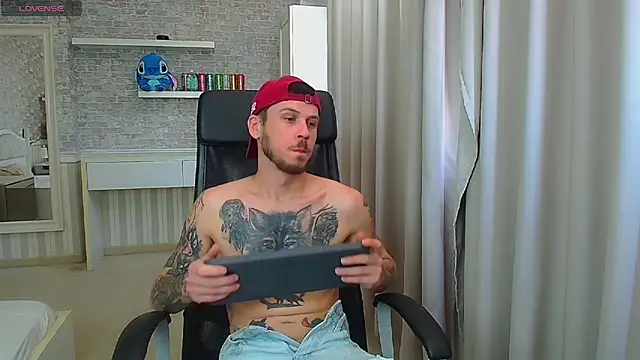 JonahShaw webcam